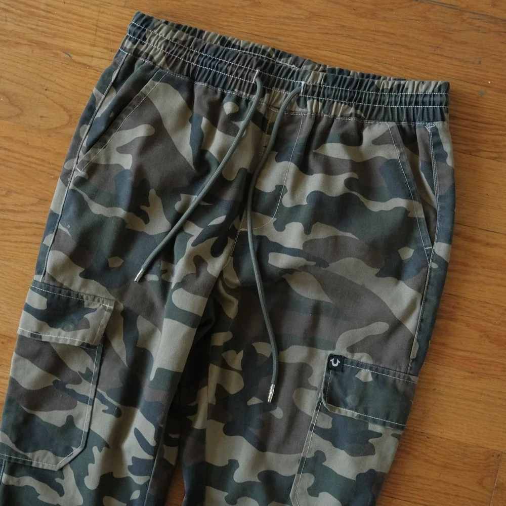 True Religion Camo Cargo Jogger Hunting Pants Green Brown Elastic Waist Size S/M
